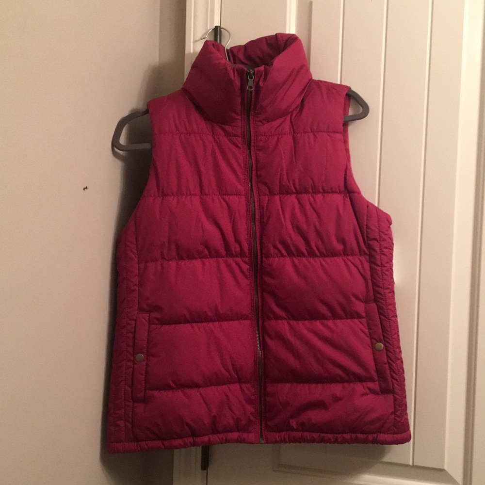 Cranberry puffer vest